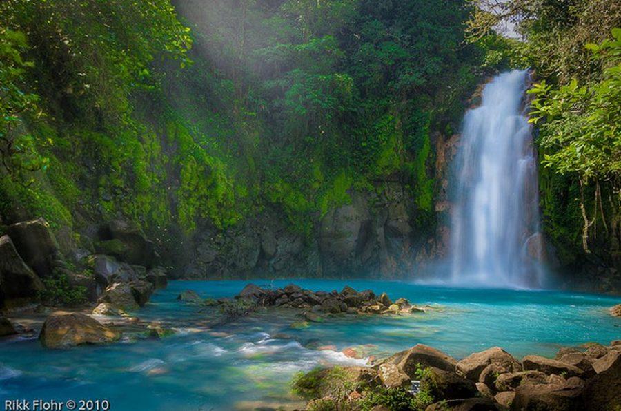 Celeste-River-Costa-Rica-1