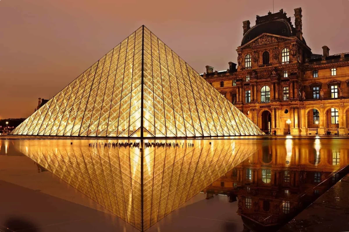 Heist at the Louvre